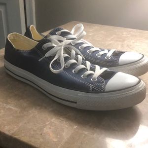 Converse “chucks”